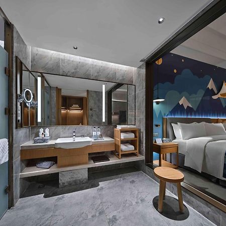 Готель Doubletree By Hilton Lingshui Hot Spring Екстер'єр фото